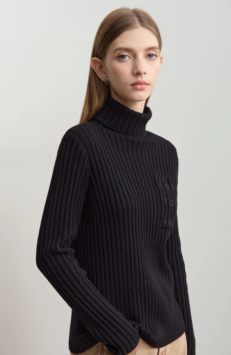 Ribbed Turtleneck Sweater | Soft Cashmere Blend | Fitted Silhouette