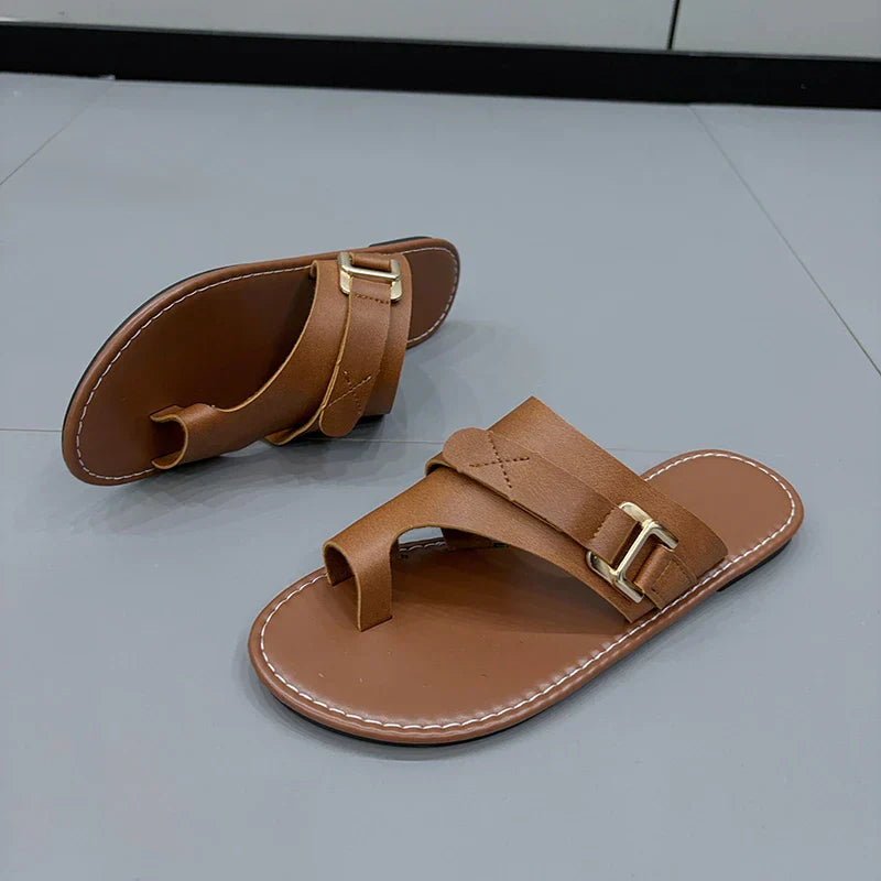 Leather Sandals | Toe Loop | Buckle Detail