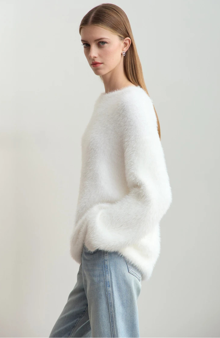 Maison Fuzzy Knit Sweater | Relaxed Fit | Soft Texture