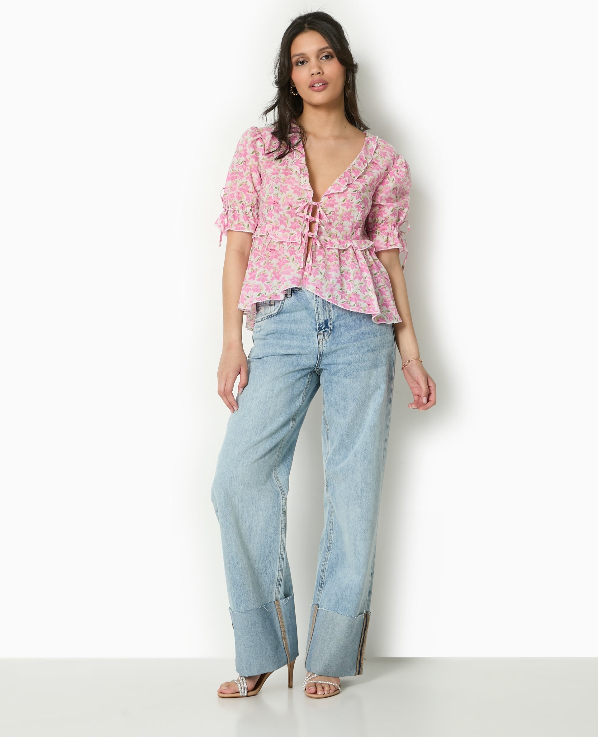 Aurora Floral Blouse | Ruffled V-Neck | Puff Sleeves