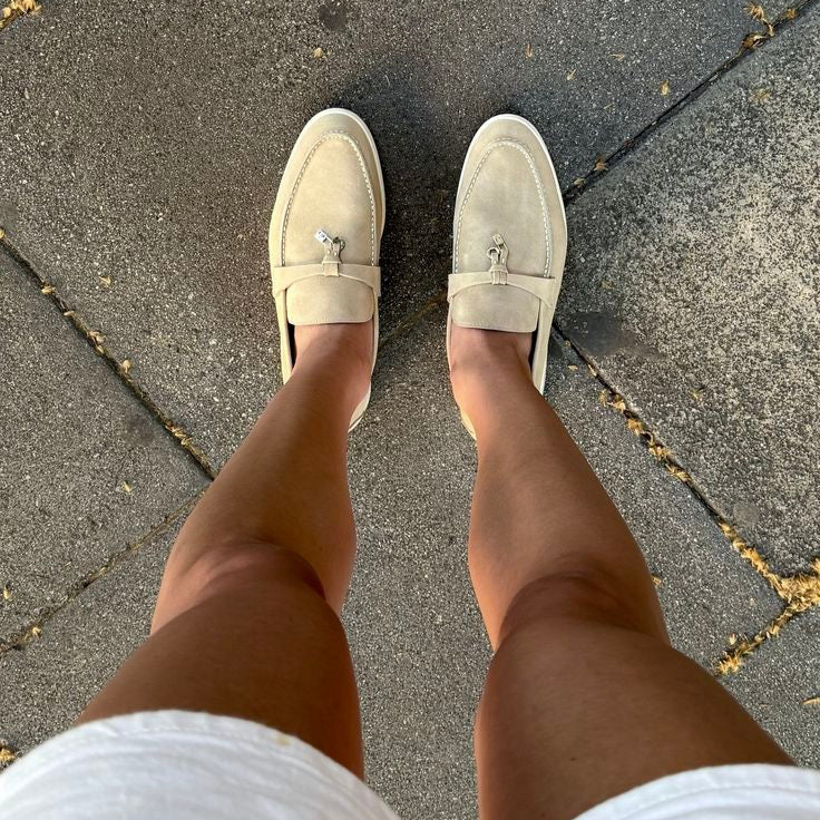 Women's Suede Loafers with Tassel Detail – Beige