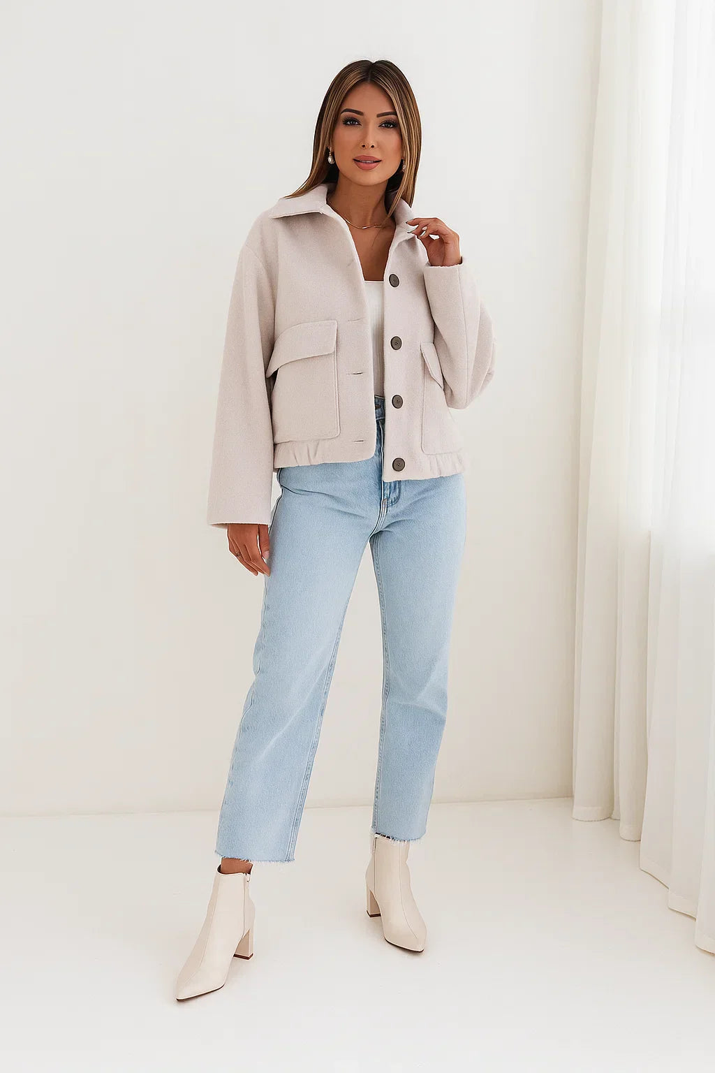 Wool Blend Cropped Jacket | Elastic Hem | Single Breasted